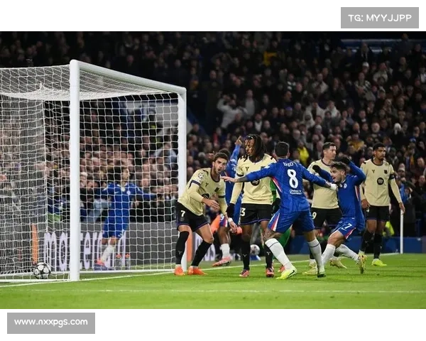 全面解析巴萨无缘欧联杯冠军的深层次战术心态与结构性多重原因探讨