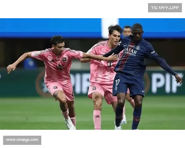 巴黎圣日耳曼与马赛激战正酣点燃法甲激情之夜